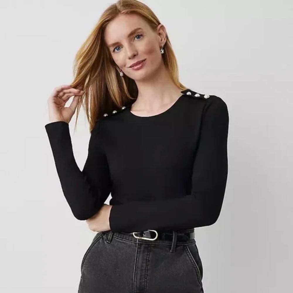 Ann Taylor Black Button-Shoulder Ponte Top, Size XL, Excellent condition